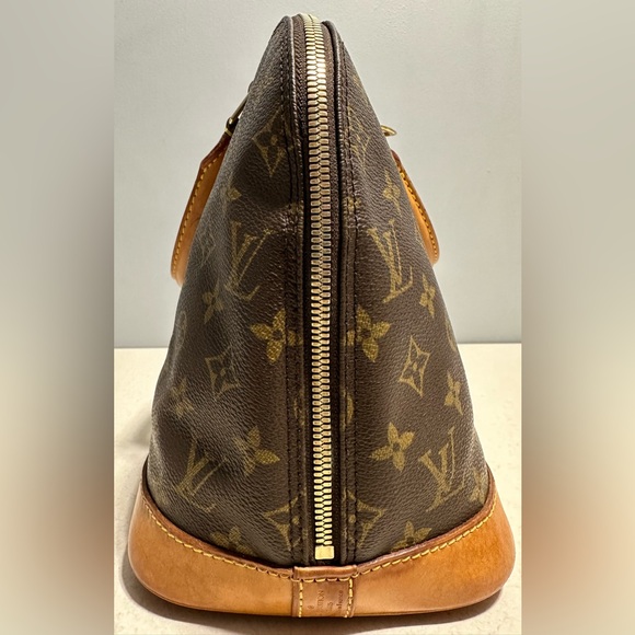 Louis Vuitton Alma PM Monogram Canvas Leather - Picture 3 of 14